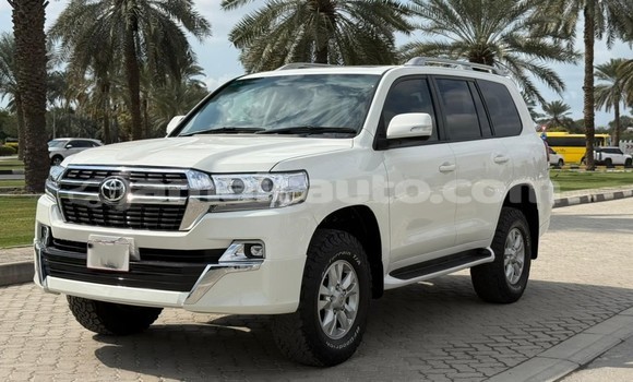 Buy Used Toyota Land Cruiser White Car in Import - Dubai in Clarendon Buy Used Toyota Land Cruiser White Car in Import - Dubai in Clarendon