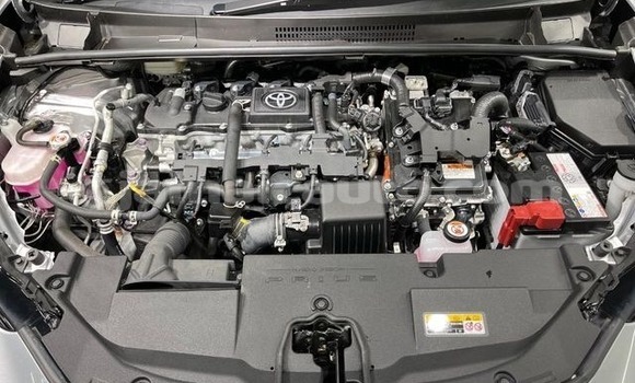 Buy Used Toyota Prius Silver Car in Kingston in Kingston Buy Used Toyota Prius Silver Car in Kingston in Kingston