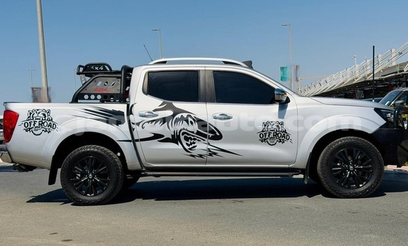 Buy Used Nissan Navara Silver Car in Import - Dubai in Clarendon Buy Used Nissan Navara Silver Car in Import - Dubai in Clarendon
