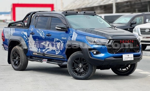 Acheter Occasion Voiture Toyota Hilux Bleu à Import - Dubai, Clarendon
