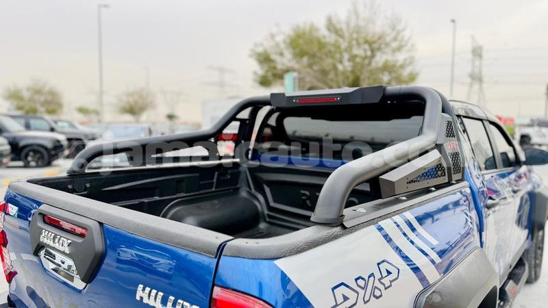 Big with watermark toyota hilux clarendon import dubai 5624