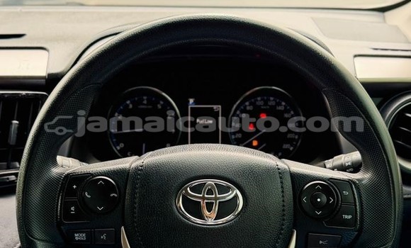 Buy Used Toyota RAV4 Silver Car in Import - Dubai in Clarendon Buy Used Toyota RAV4 Silver Car in Import - Dubai in Clarendon