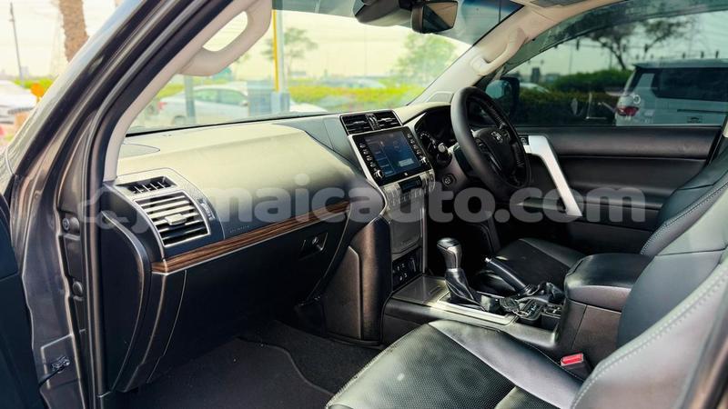 Big with watermark toyota land cruiser prado clarendon import dubai 5630