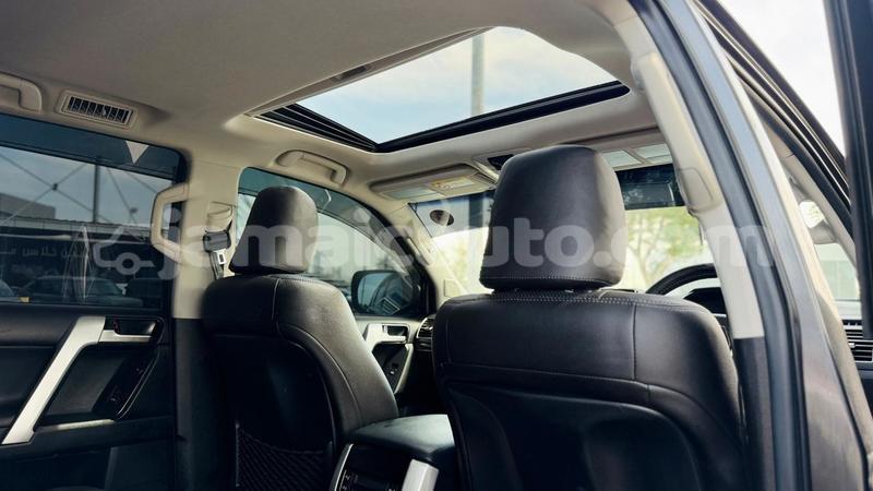 Big with watermark toyota land cruiser prado clarendon import dubai 5630