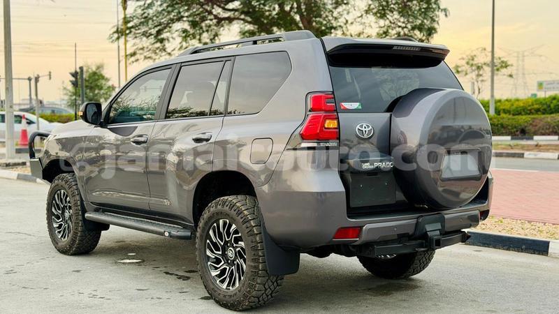 Big with watermark toyota land cruiser prado clarendon import dubai 5632