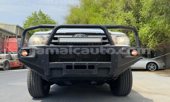 Buy Used Toyota Hilux White Car in Import - Dubai in Clarendon Buy Used Toyota Hilux White Car in Import - Dubai in Clarendon