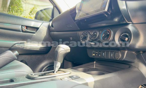 Buy Used Toyota Hilux White Car in Import - Dubai in Clarendon Buy Used Toyota Hilux White Car in Import - Dubai in Clarendon