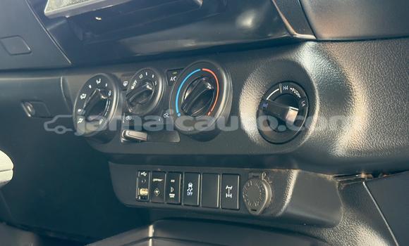 Buy Used Toyota Hilux White Car in Import - Dubai in Clarendon Buy Used Toyota Hilux White Car in Import - Dubai in Clarendon