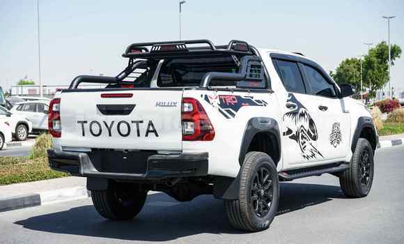 Buy Used Toyota Hilux White Car in Import - Dubai in Clarendon Buy Used Toyota Hilux White Car in Import - Dubai in Clarendon