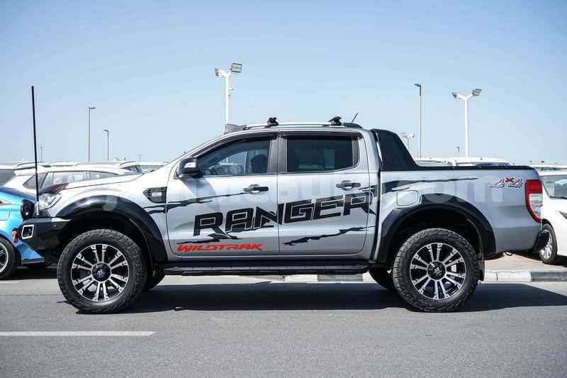 Big with watermark ford ranger clarendon import dubai 5637
