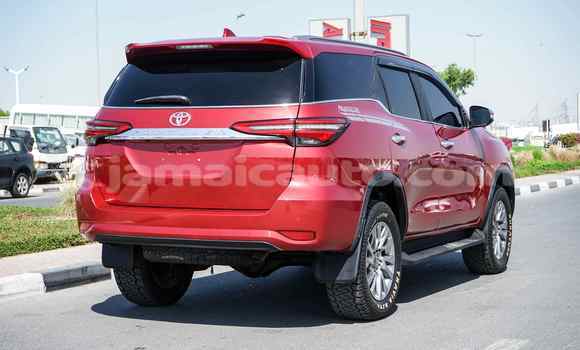 Buy Used Toyota Fortuner Red Car in Import - Dubai in Clarendon Buy Used Toyota Fortuner Red Car in Import - Dubai in Clarendon