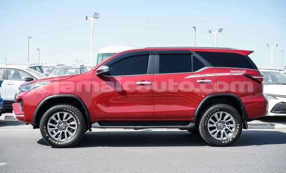 Buy Used Toyota Fortuner Red Car in Import - Dubai in Clarendon Buy Used Toyota Fortuner Red Car in Import - Dubai in Clarendon