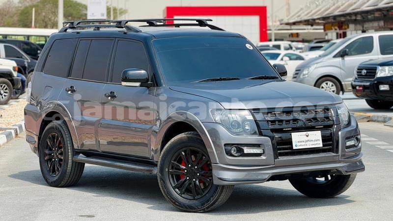 Big with watermark mitsubishi pajero clarendon import dubai 5639