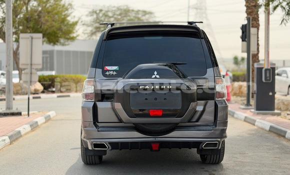 Buy Used Mitsubishi Pajero Other Car in Import - Dubai in Clarendon Buy Used Mitsubishi Pajero Other Car in Import - Dubai in Clarendon