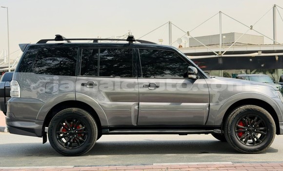 Buy Used Mitsubishi Pajero Other Car in Import - Dubai in Clarendon Buy Used Mitsubishi Pajero Other Car in Import - Dubai in Clarendon