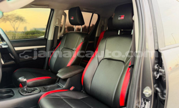 Buy Used Toyota Hilux Other Car in Import - Dubai in Clarendon Buy Used Toyota Hilux Other Car in Import - Dubai in Clarendon