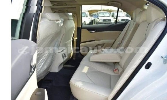 Buy Used Toyota Camry White Car in Kingston in Kingston Buy Used Toyota Camry White Car in Kingston in Kingston