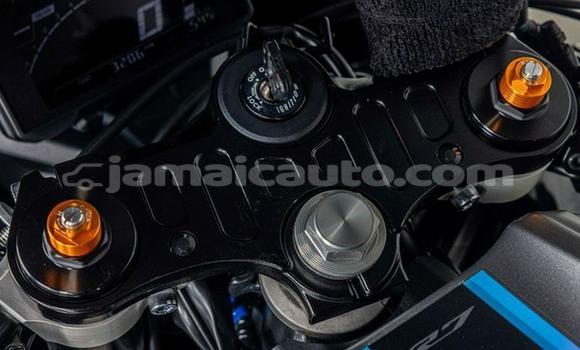 Buy Used Yamaha YZF Black Bike in Kingston in Kingston Buy Used Yamaha YZF Black Bike in Kingston in Kingston