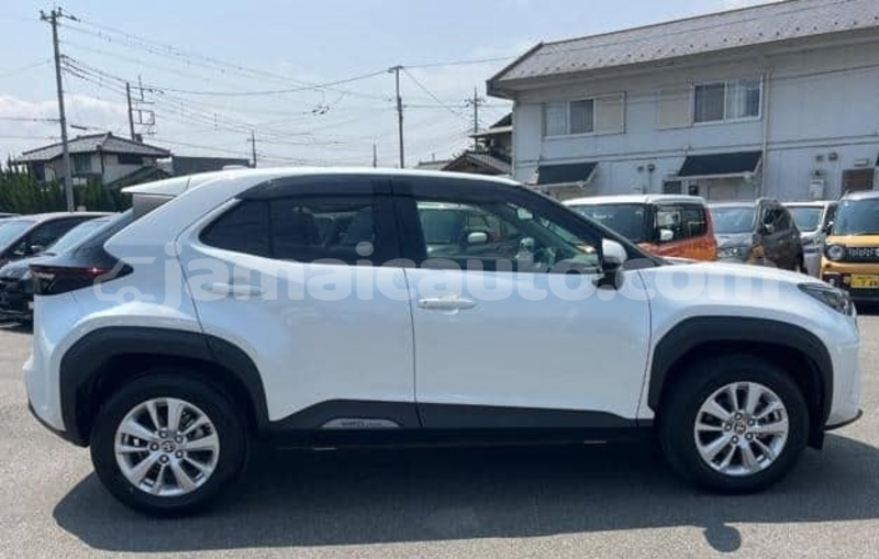 Big with watermark toyota yaris kingston kingston 5644