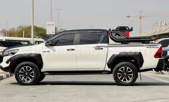 Buy Used Toyota Hilux White Car in Import - Dubai in Clarendon Buy Used Toyota Hilux White Car in Import - Dubai in Clarendon