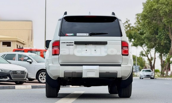 Buy Used Toyota Land Cruiser Prado White Car in Import - Dubai in Clarendon Buy Used Toyota Land Cruiser Prado White Car in Import - Dubai in Clarendon