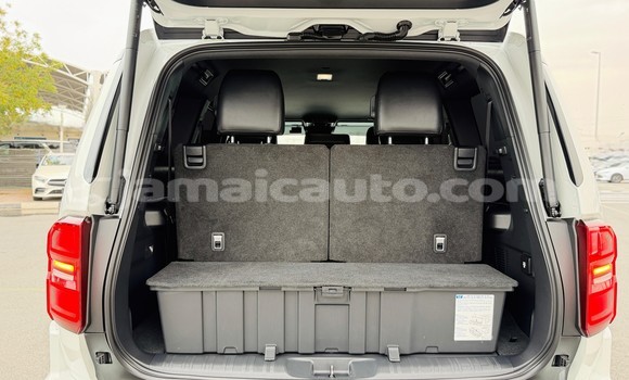 Buy Used Toyota Land Cruiser Prado White Car in Import - Dubai in Clarendon Buy Used Toyota Land Cruiser Prado White Car in Import - Dubai in Clarendon