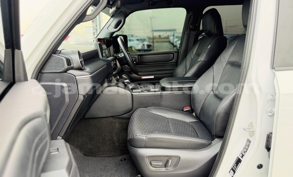 Buy Used Toyota Land Cruiser Prado White Car in Import - Dubai in Clarendon Buy Used Toyota Land Cruiser Prado White Car in Import - Dubai in Clarendon