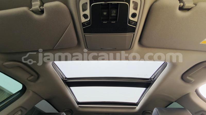 Big with watermark honda cr v clarendon import dubai 5649