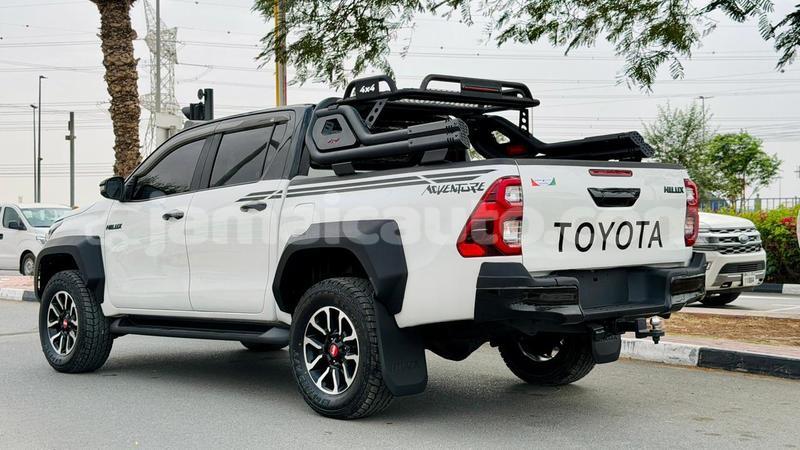 Big with watermark toyota hiluxe revo clarendon import dubai 5650