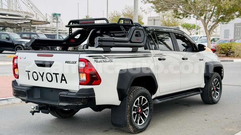 Big with watermark toyota hiluxe revo clarendon import dubai 5650