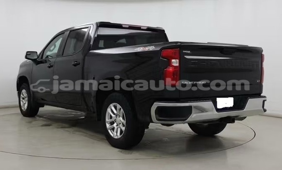 Acheter Occasion Voiture Chevrolet Silverado Noir à Kingston, Kingston Acheter Occasion Voiture Chevrolet Silverado Noir à Kingston, Kingston