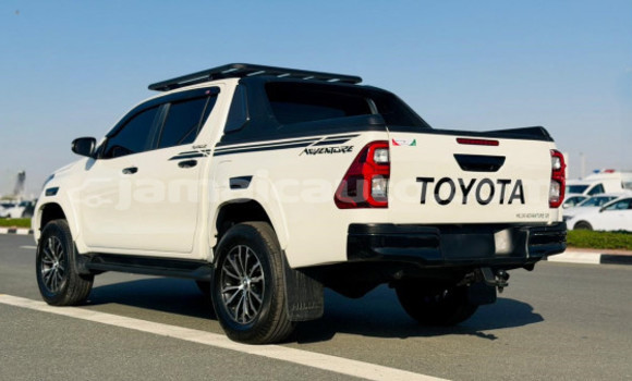 Buy Used Toyota Hilux White Car in Import - Dubai in Clarendon Buy Used Toyota Hilux White Car in Import - Dubai in Clarendon