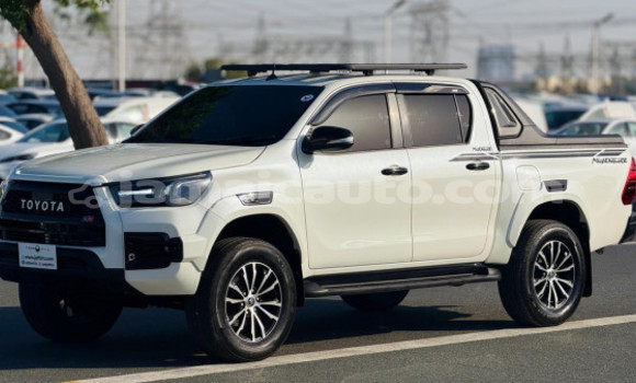 Buy Used Toyota Hilux White Car in Import - Dubai in Clarendon Buy Used Toyota Hilux White Car in Import - Dubai in Clarendon