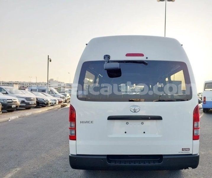 Big with watermark toyota hiace kingston kingston 5663