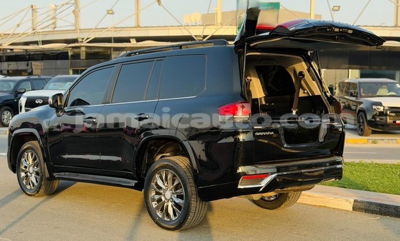 Acheter Occasion Voiture Toyota Land Cruiser Noir à Import - Dubai, Clarendon Acheter Occasion Voiture Toyota Land Cruiser Noir à Import - Dubai, Clarendon