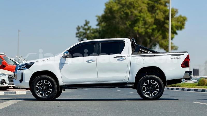 Big with watermark toyota hilux kingston kingston 5666