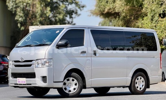 Acheter Occasion Voiture Toyota Hiace Gris à Import - Dubai, Clarendon Acheter Occasion Voiture Toyota Hiace Gris à Import - Dubai, Clarendon