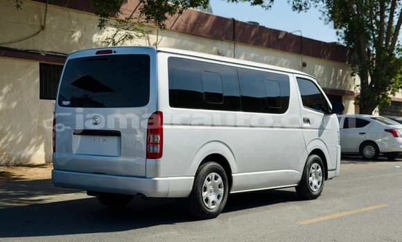 Acheter Occasion Voiture Toyota Hiace Gris à Import - Dubai, Clarendon Acheter Occasion Voiture Toyota Hiace Gris à Import - Dubai, Clarendon