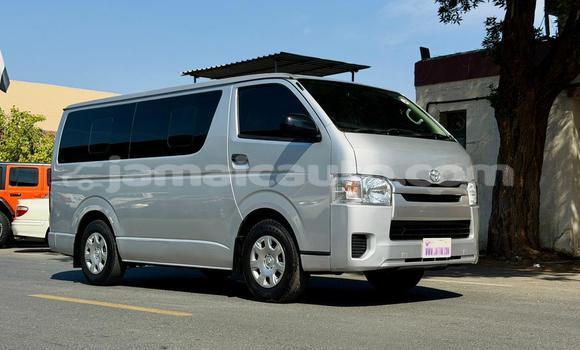 Acheter Occasion Voiture Toyota Hiace Gris à Import - Dubai, Clarendon Acheter Occasion Voiture Toyota Hiace Gris à Import - Dubai, Clarendon