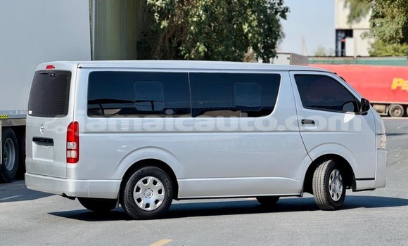 Acheter Occasion Voiture Toyota Hiace Gris à Import - Dubai, Clarendon Acheter Occasion Voiture Toyota Hiace Gris à Import - Dubai, Clarendon