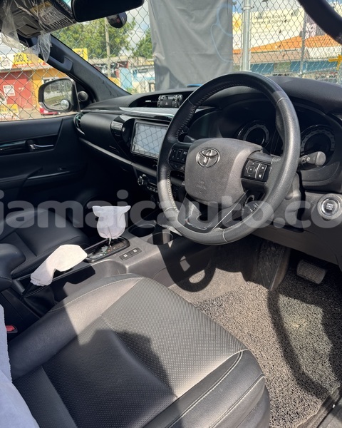 Big with watermark toyota da kingston kingston 5674