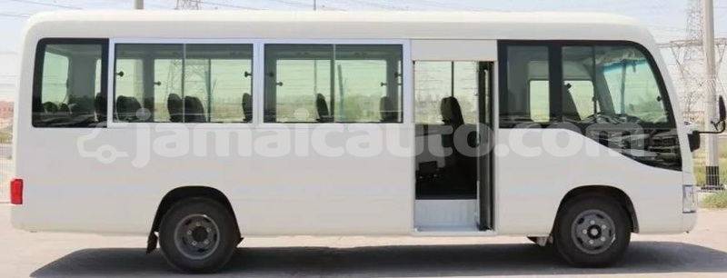 Big with watermark toyota coaster kingston kingston 5677