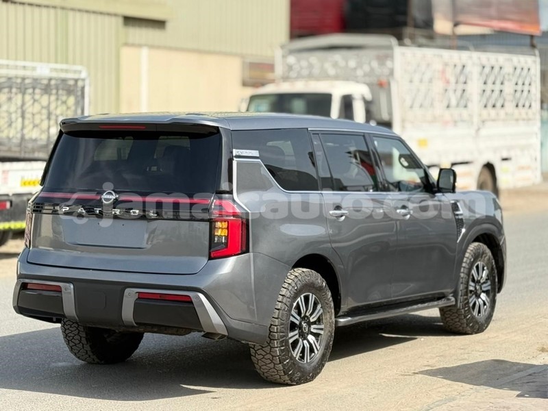 Big with watermark nissan patrol clarendon import dubai 5679