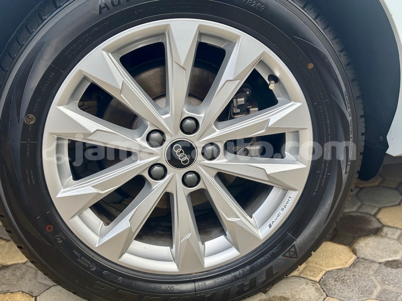 Big with watermark audi q3 kingston kingston 5682