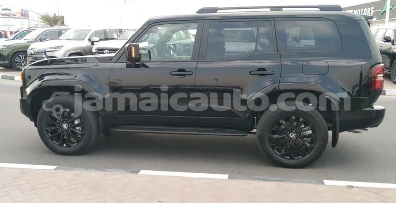 Big with watermark toyota land cruiser prado clarendon import dubai 5683