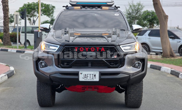 Buy Used Toyota Hilux Black Car in Import - Dubai in Clarendon