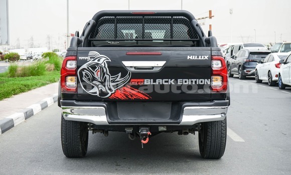 Buy Used Toyota Hilux Black Car in Import - Dubai in Clarendon Buy Used Toyota Hilux Black Car in Import - Dubai in Clarendon