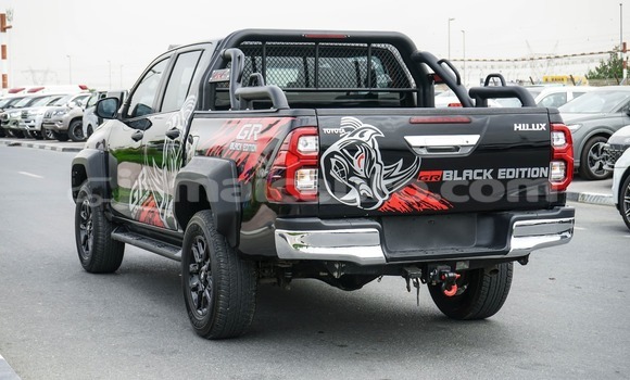 Buy Used Toyota Hilux Black Car in Import - Dubai in Clarendon Buy Used Toyota Hilux Black Car in Import - Dubai in Clarendon