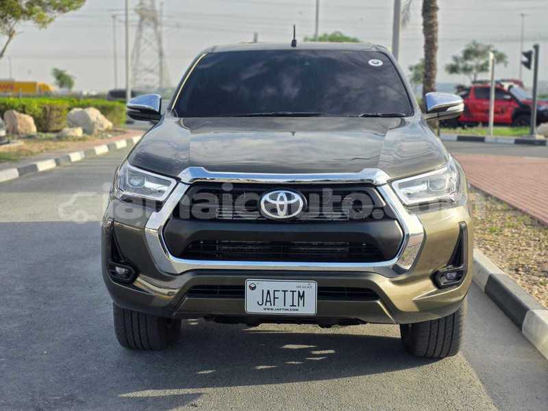Big with watermark toyota hilux clarendon import dubai 5687