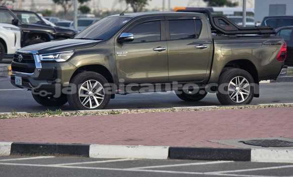 Buy Used Toyota Hilux Green Car in Import - Dubai in Clarendon Buy Used Toyota Hilux Green Car in Import - Dubai in Clarendon